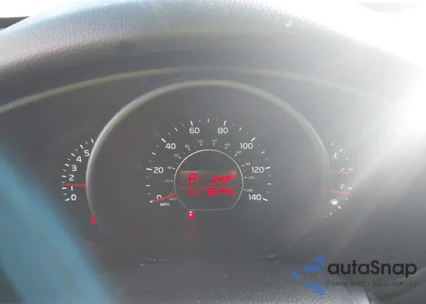 2016 Kia Soul из США, поврежденный, VIN KNDJN2A20G7377740